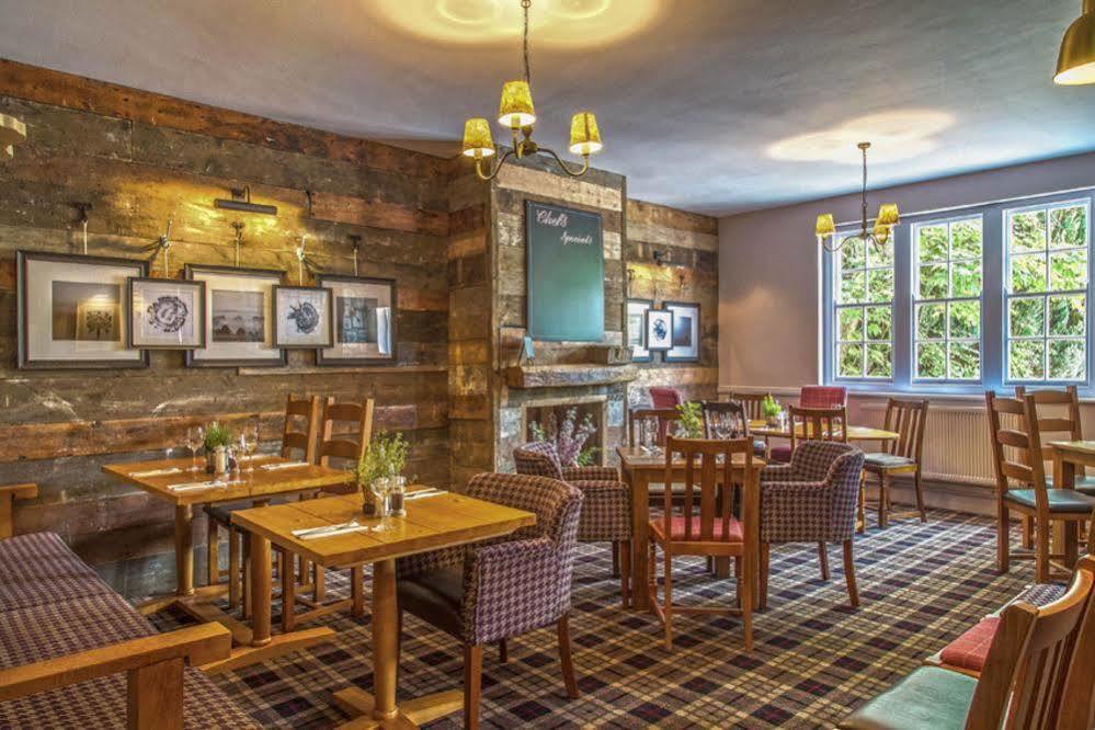 הוק The Poacher Inn מראה חיצוני תמונה